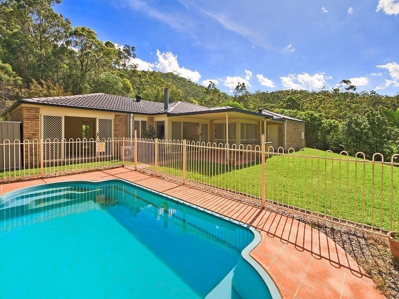 30 Nature Valley Court, Tallai QLD 4213