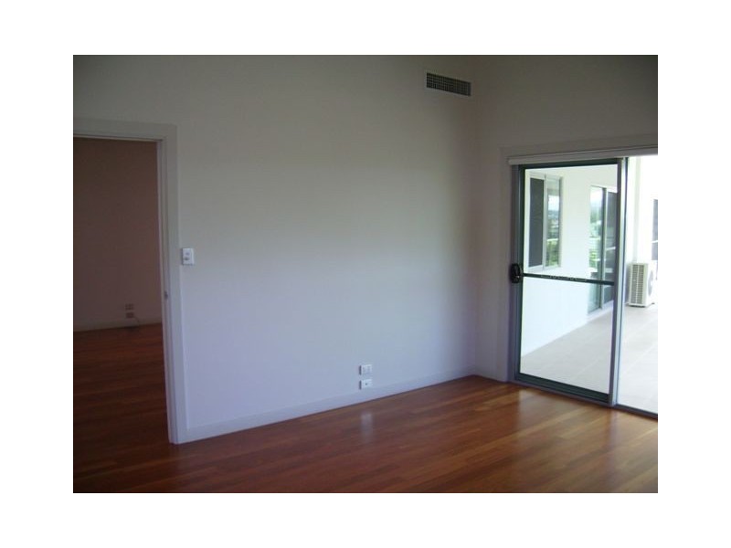 70 Clover Hill Drive, Mudgeeraba QLD 4213