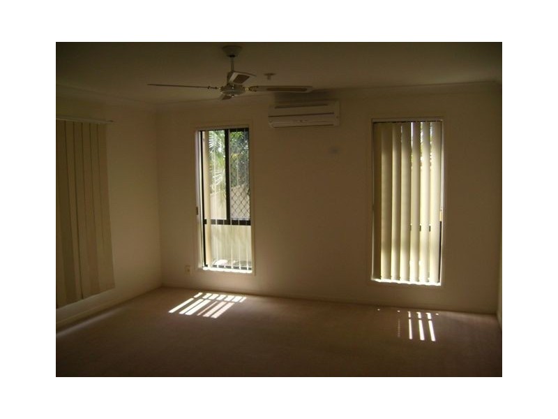 95 Christina Ryan Way, Arundel QLD 4214