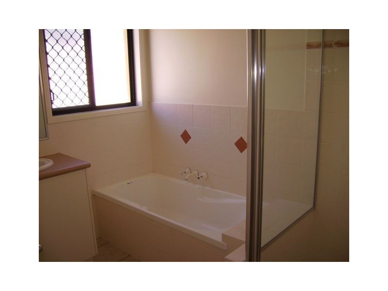 95 Christina Ryan Way, Arundel QLD 4214