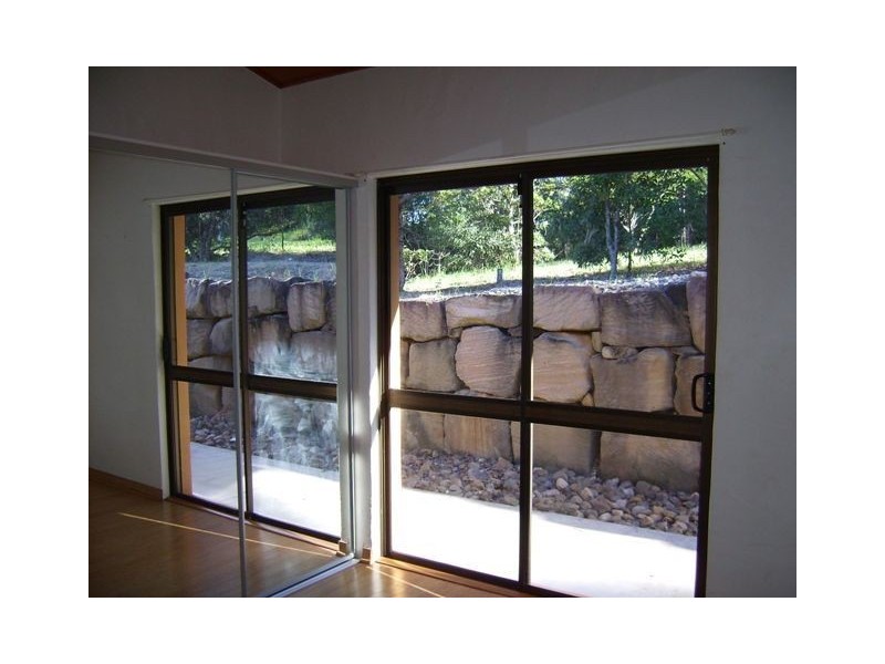 18 Tyalgum Street, Mudgeeraba QLD 4213