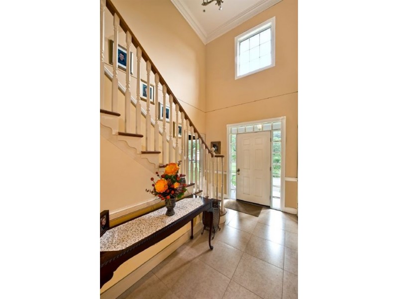 3 Manuka Road, Mudgeeraba QLD 4213