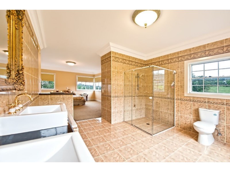 3 Manuka Road, Mudgeeraba QLD 4213