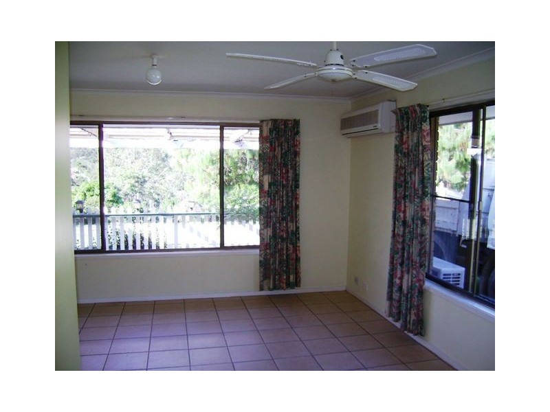 379 Worongary Road, Tallai QLD 4213