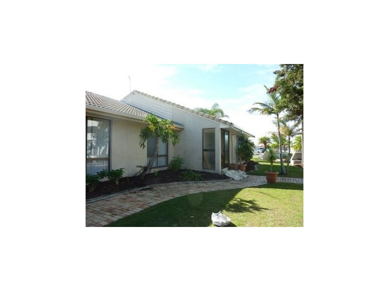 1/152 The Esplanade, Paradise Point QLD 4216