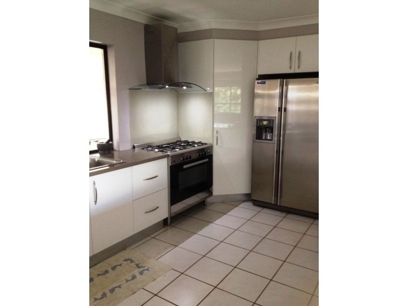 25 Rayner Lane, Mudgeeraba QLD 4213