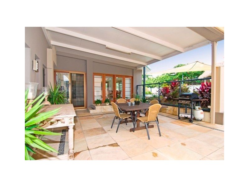 2 Princess Place, Tallai QLD 4213