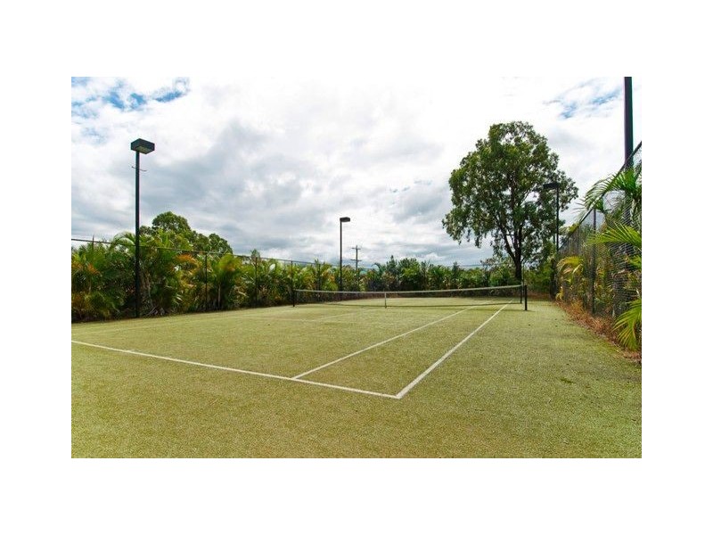 2 Princess Place, Tallai QLD 4213