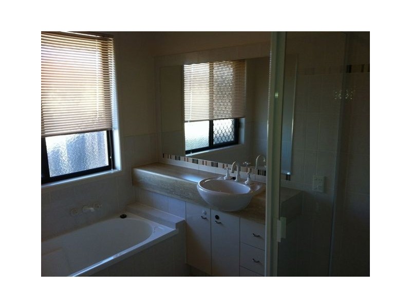 83 Swanton Drive, Mudgeeraba QLD 4213