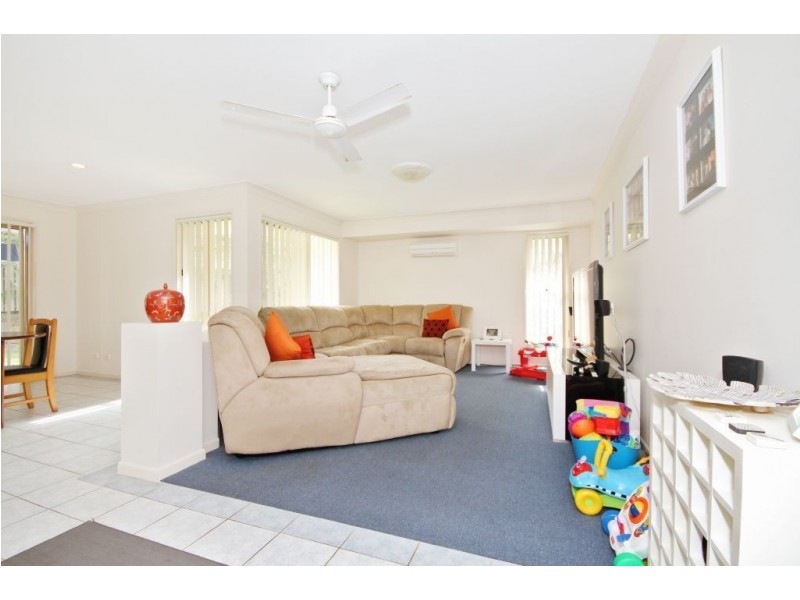93 Swanton Drive, Mudgeeraba QLD 4213