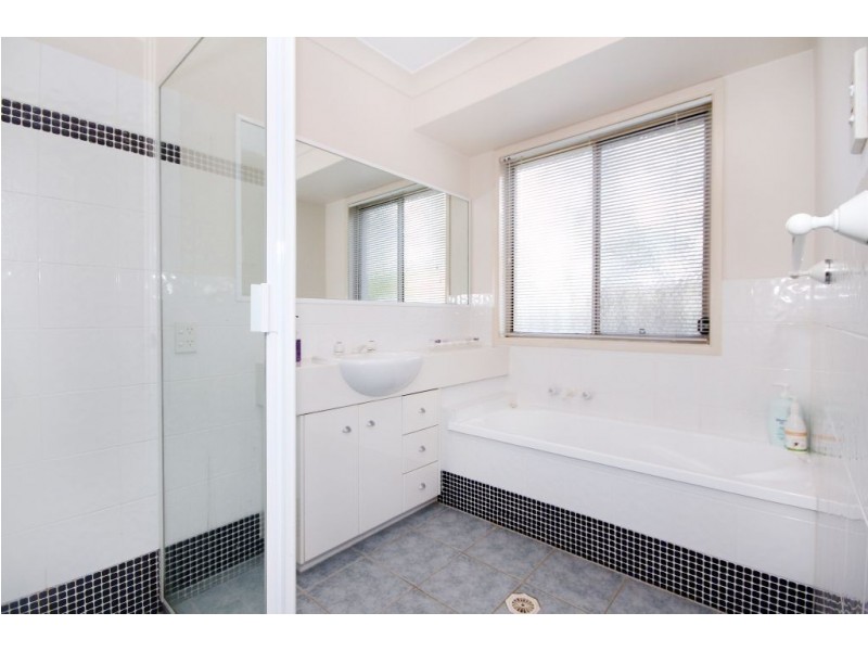 93 Swanton Drive, Mudgeeraba QLD 4213