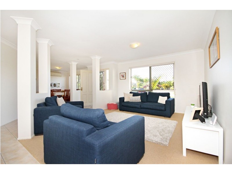 42 Burke Crescent, Mudgeeraba QLD 4213