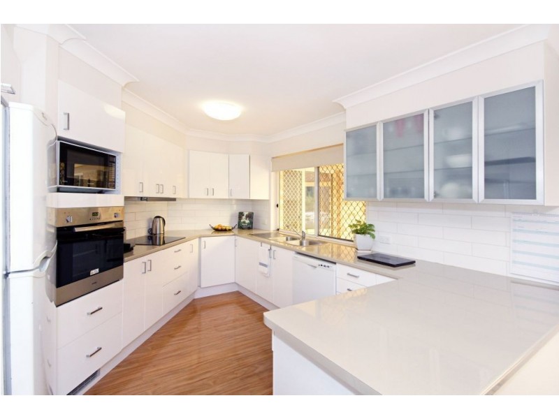 42 Burke Crescent, Mudgeeraba QLD 4213