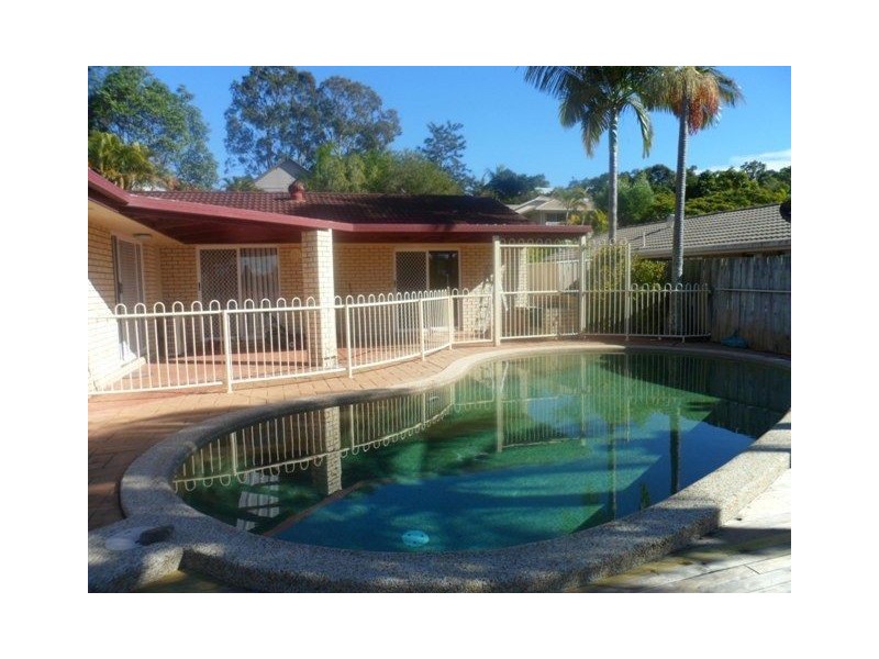 15 Nolan Street, Mudgeeraba QLD 4213