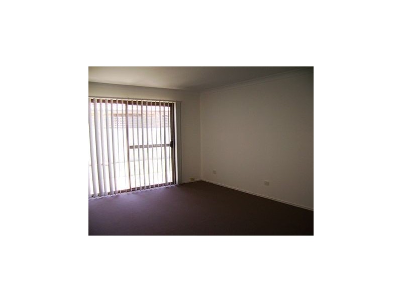 2/152 The Esplanade, Paradise Point QLD 4216