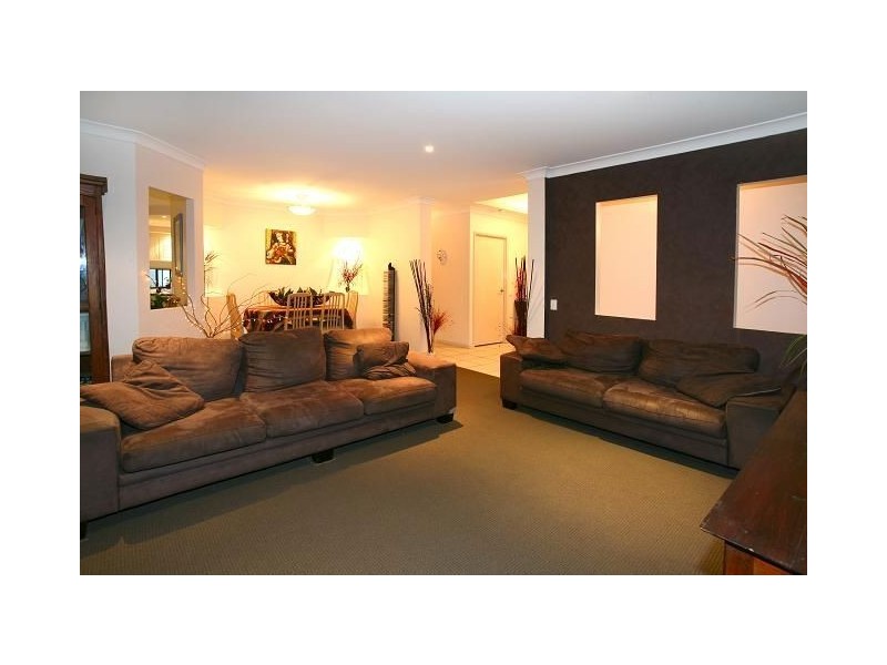 44 Gordonia Drive, Reedy Creek QLD 4227