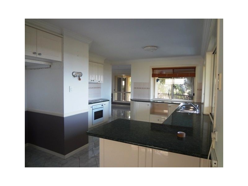 8 Flindersia Court, Reedy Creek QLD 4227