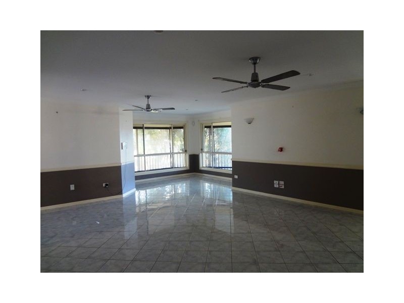 8 Flindersia Court, Reedy Creek QLD 4227