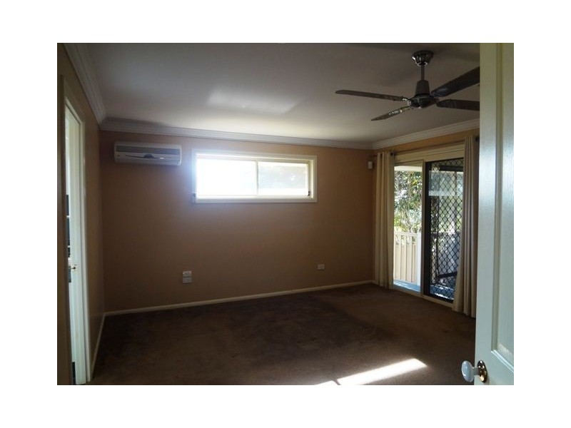 8 Flindersia Court, Reedy Creek QLD 4227