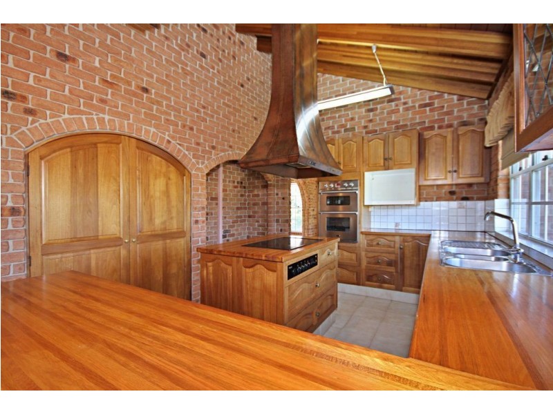 29 Davenport Drive, Bonogin QLD 4213