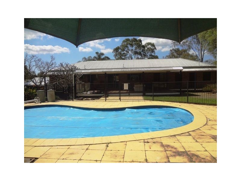 6 Baron Court, Tallai QLD 4213