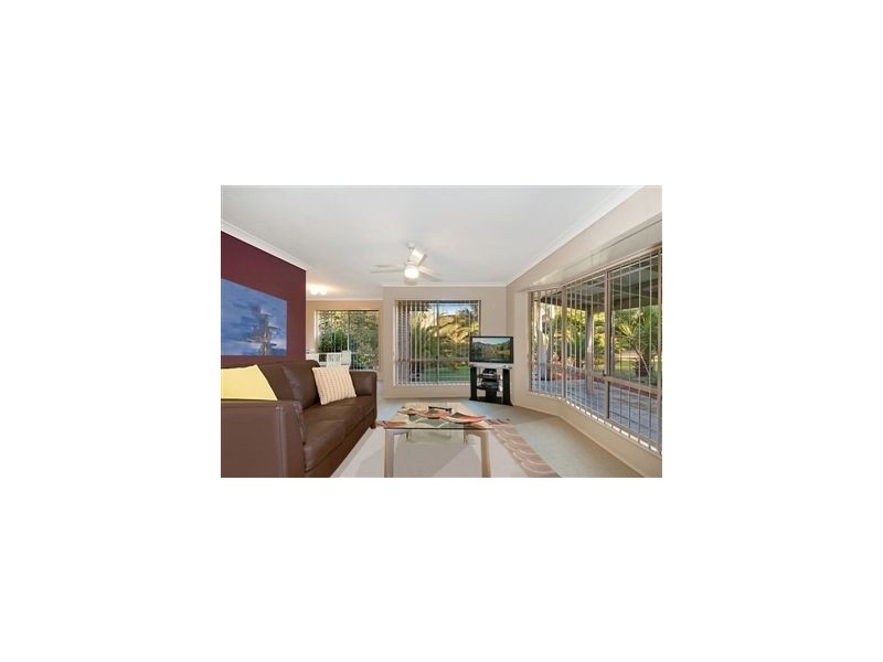 27 Hidden Valley Road, Bonogin QLD 4213