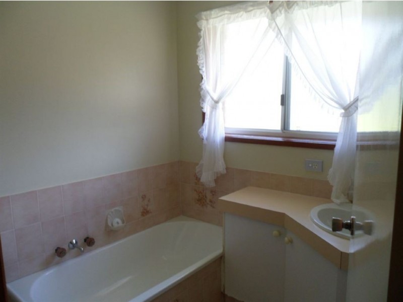 22 Bertana Drive, Mudgeeraba QLD 4213