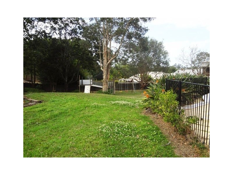 6 Baron Court, Tallai QLD 4213