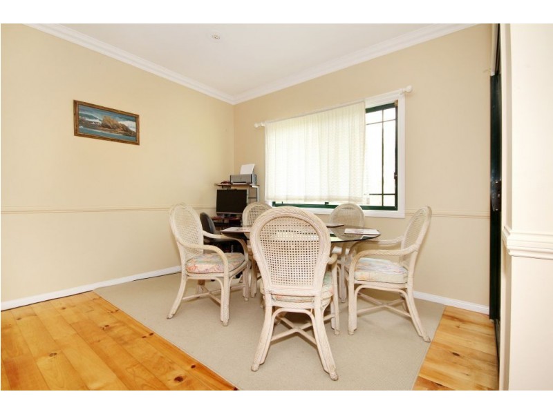 15 Honeysuckle Lane, Bonogin QLD 4213