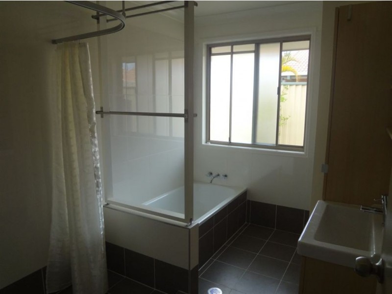 14 Laggan Crt, Merrimac QLD 4226