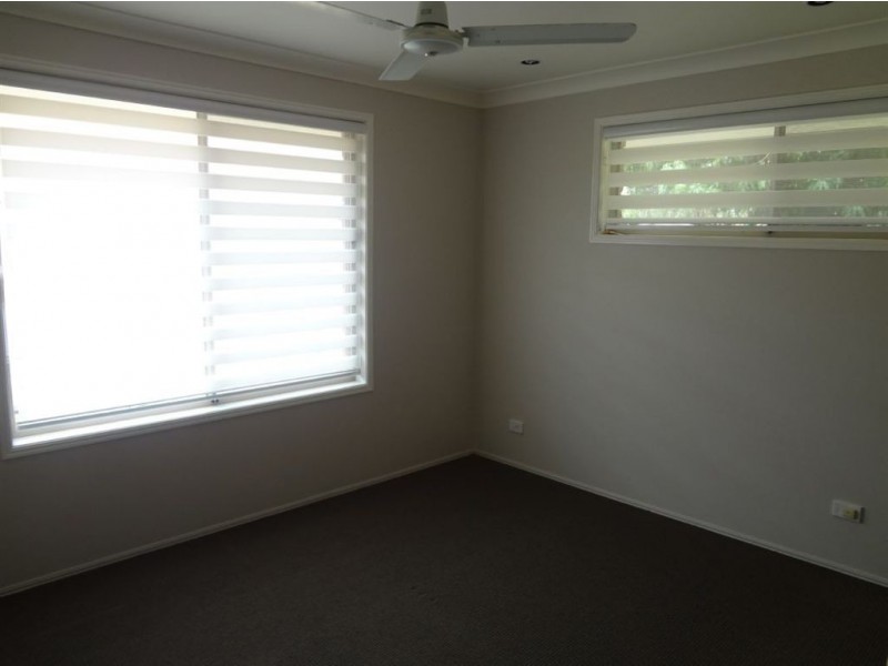 14 Laggan Crt, Merrimac QLD 4226