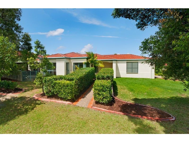 22 Shepton Crescent, Mudgeeraba QLD 4213