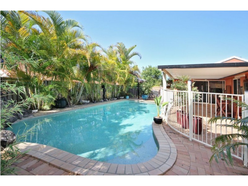 18 Lambor Drive, Mudgeeraba QLD 4213