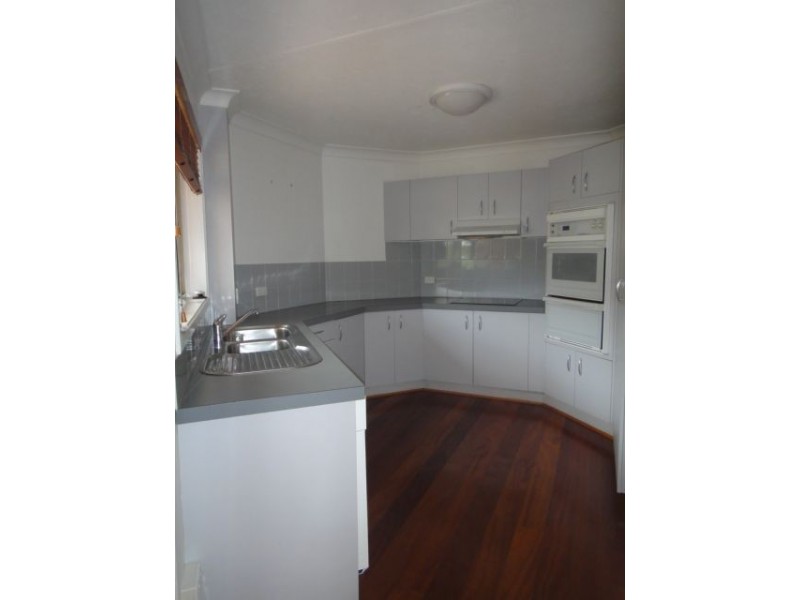 10/61 Bauer Street, Southport QLD 4215