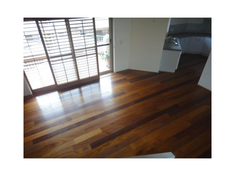 10/61 Bauer Street, Southport QLD 4215