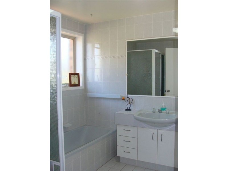 10/61 Bauer Street, Southport QLD 4215