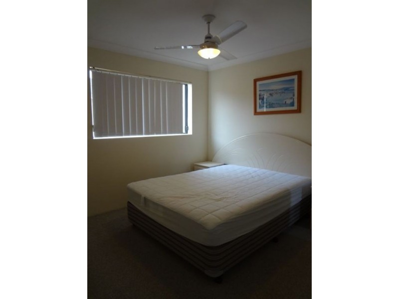 23/33 Lenneberg Street, Southport QLD 4215