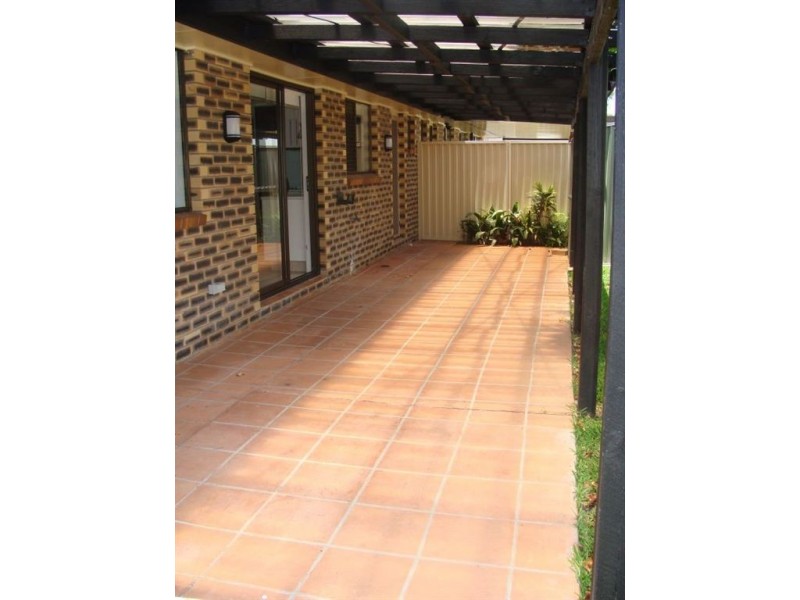 1/27 Gardiners Place, Southport QLD 4215
