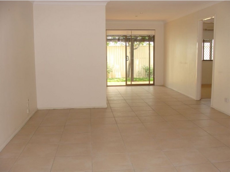 1/27 Gardiners Place, Southport QLD 4215