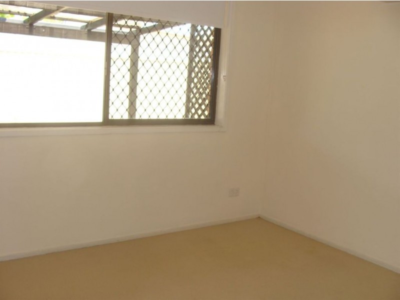 1/27 Gardiners Place, Southport QLD 4215