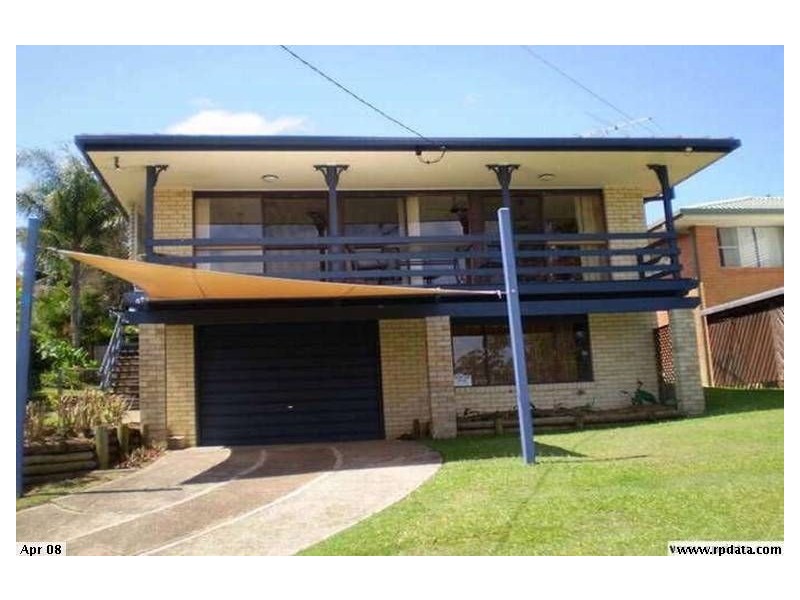 13 Gurrah Avenue, Southport QLD 4215