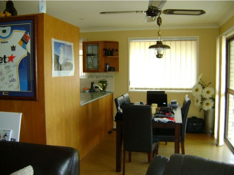 13 Gurrah Avenue, Southport QLD 4215