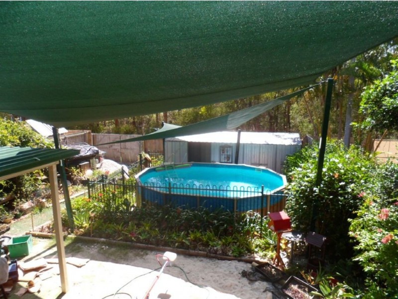 9 Kerr Avenue, Southport QLD 4215