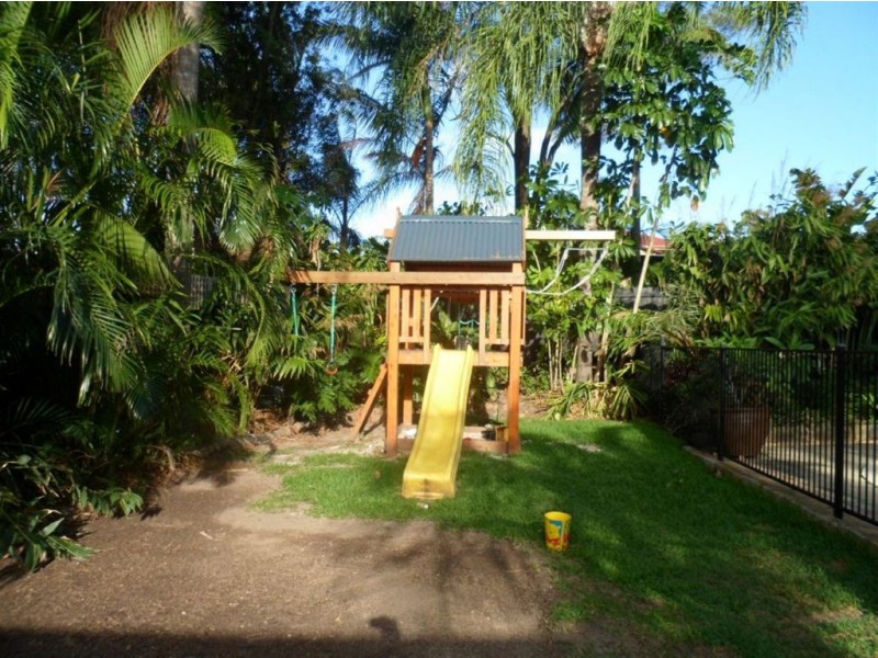 22 Mole Avenue, Southport QLD 4215