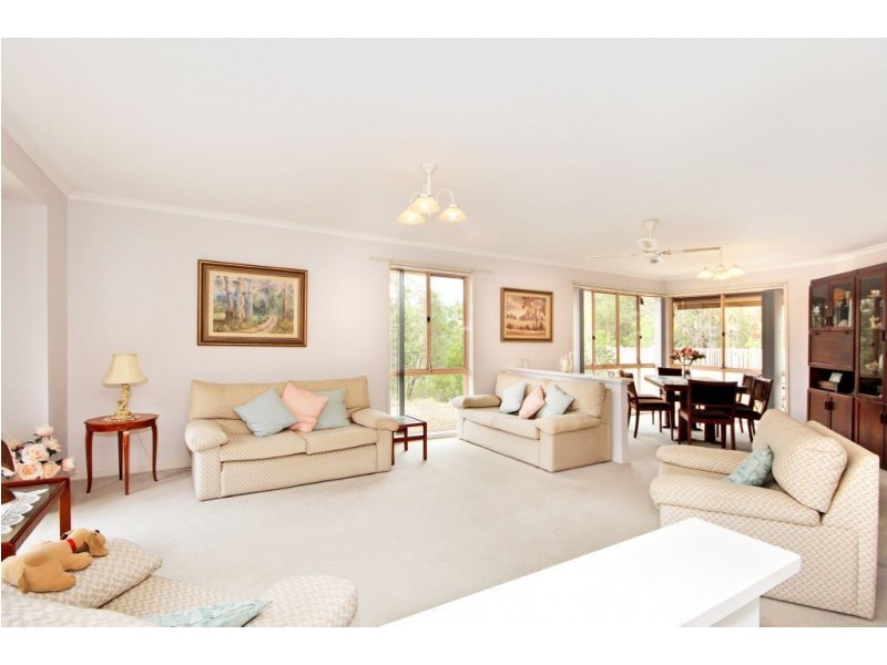 73 Glenmore Drive, Bonogin QLD 4213