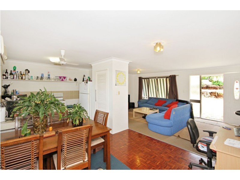 10 Jerrob Court, Carrara QLD 4211