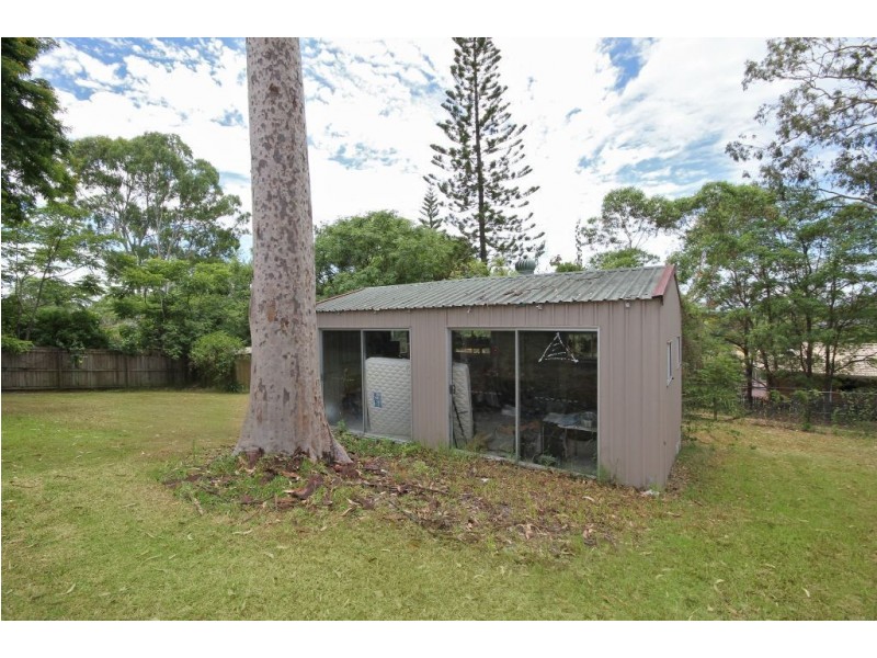 10 Jerrob Court, Carrara QLD 4211