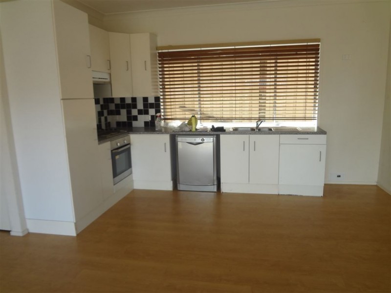 1/264 Government Road, Labrador QLD 4215