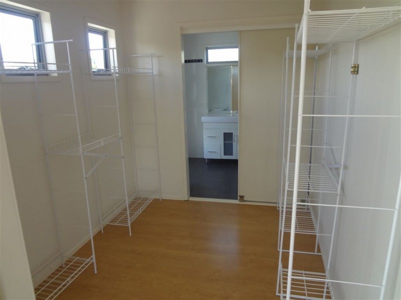 1/264 Government Road, Labrador QLD 4215