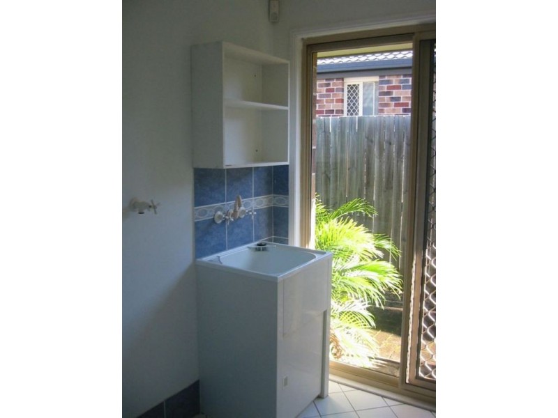 27 Cathedral Ave, Molendinar QLD 4214